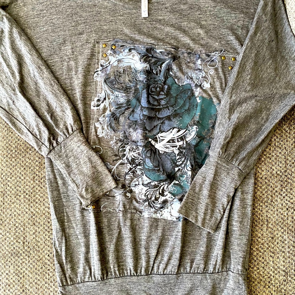 Full Tilt Pullover Top size M